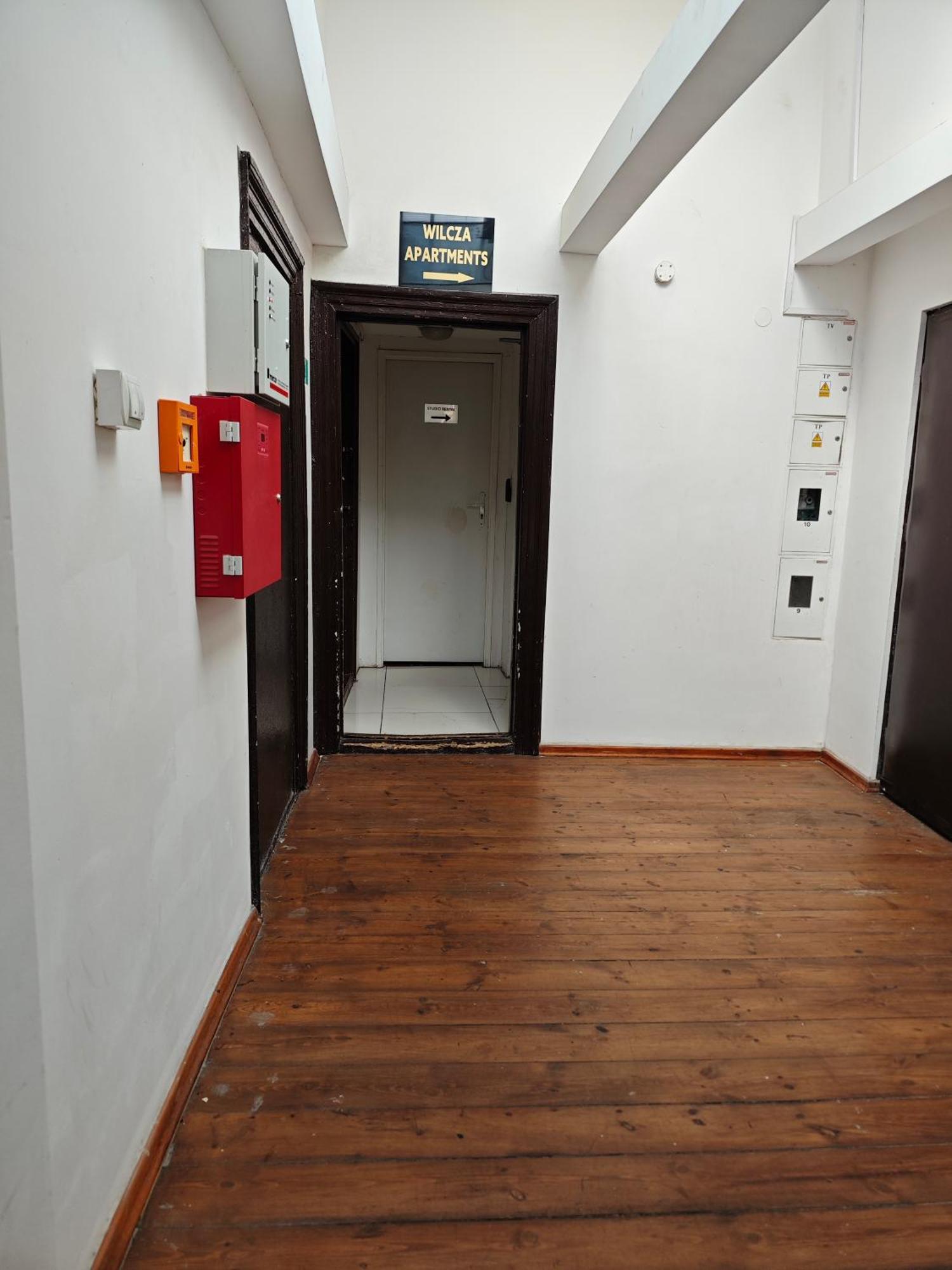 Apartamenty Wilcza - City Center Warszawa Exteriör bild